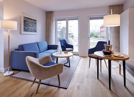 Villa Düne - Wohnbeispiel Junior-/Familiensuite Premium (Zimmercodierungen JM1 & WM1)