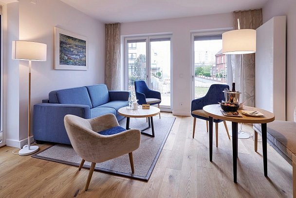 Villa Düne - Wohnbeispiel Junior-/Familiensuite Premium (Zimmercodierungen JM1 & WM1)