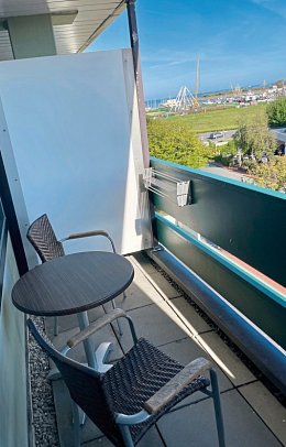 Aquantis Bensersiel Hotel & Ferienwohnungen - Beispiel Balkon Studio (Zimmercodierung SB1)