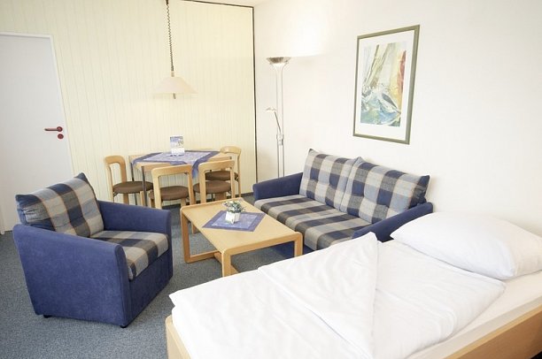 Aquantis Bensersiel Hotel & Ferienwohnungen - Wohnbeispiel Appartement Typ 2 A (Zimmercodierung AB1)