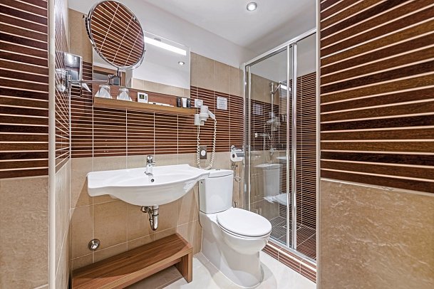 Charm Hotel Budapest - Wohnbeispiel Doppelzimmer Standard (Zimmercodierung DG1)