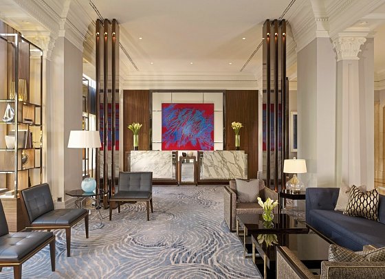 Al Habtoor Palace Budapest - Lobby Reception