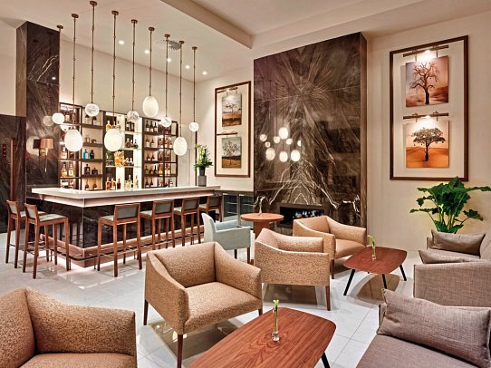 EST Grand Hotel Savoy