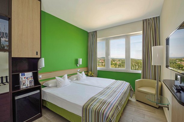 Danubius Hotel Marina - Wohnbeispiel Doppelzimmer Superior (Zimmercodierungen DS1, DS2 & DC1)