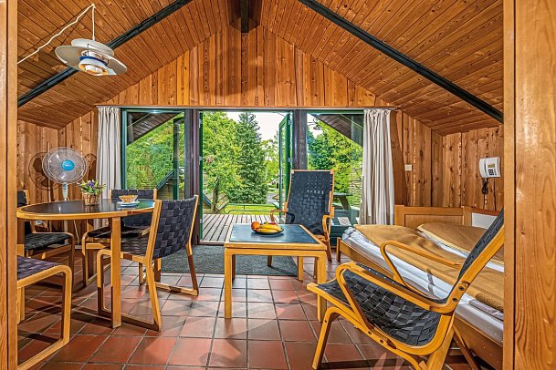 Club Tihany Bungalók - Wohnbeispiel Kalmar Bungalow (Zimmercodierungen BP1 & BB1)