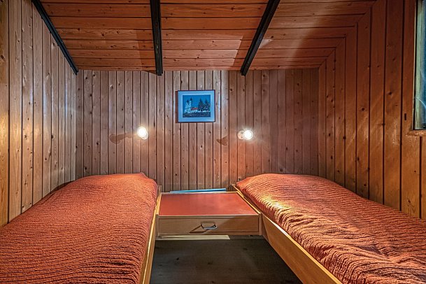 Club Tihany Bungalók - Wohnbeipiel Kalmar Bungalow (Zimmercodierungen BP1 & BB1)