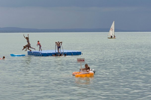 Club Tihany Bungalók