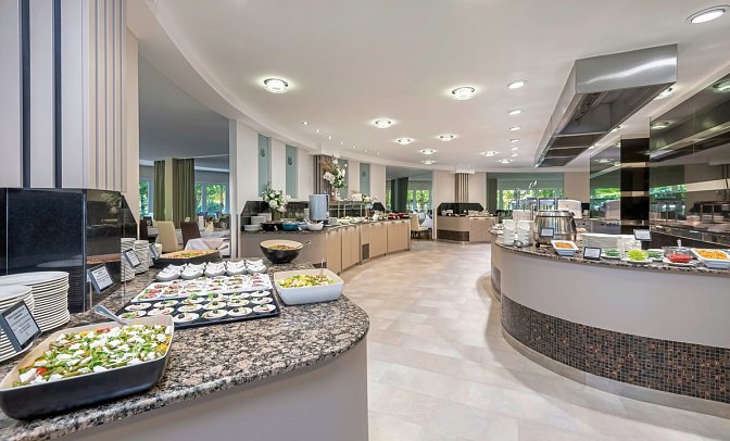 Lotus Therme Hotel & Spa