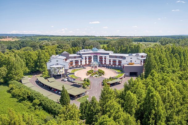 Lotus Therme Hotel & Spa