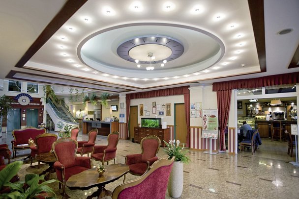 Hotel Palace Héviz - Lobby