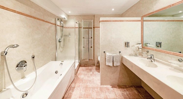 Schneeberg Family Spa Resort - Wohnbeispiel Suite Schneeberg (Zimmercodierung WB1)