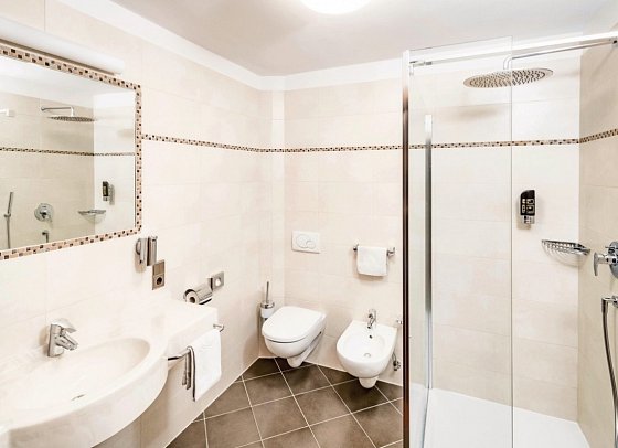 Schneeberg Family Spa Resort - Wohnbeispiel Doppelzimmer Family (Zimmercodierung DB5)