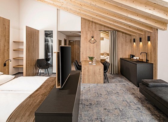 Schneeberg Family Spa Resort - Wohnbeispiel Suite Family Deluxe (Zimmercodierung WD1)