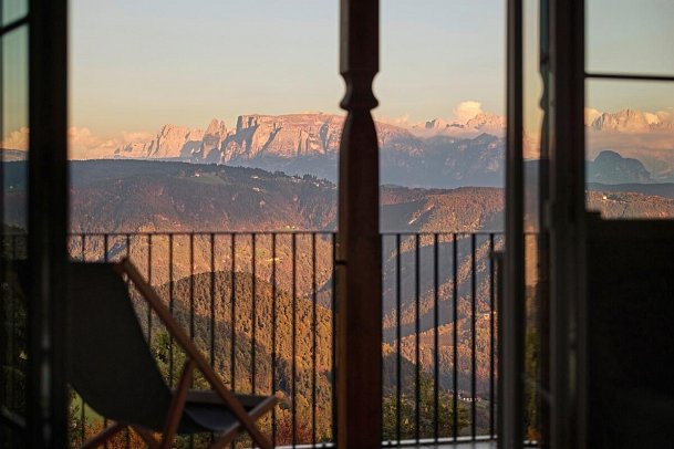 Hotel Saltus - Doppelzimmer Dolomitenloggia (Zimmercodierung DB2)