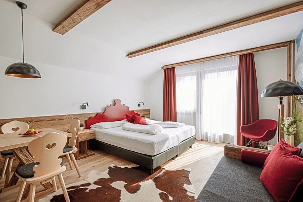 Naturhotel Miraval - Wohnbeispiel Almsuite (Zimmercodierung WB1)