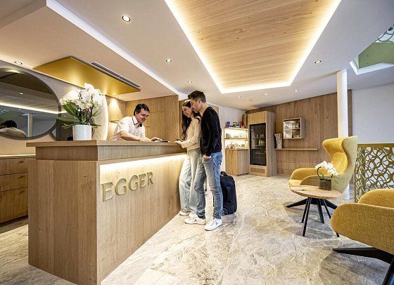 Egger Apartments & Suites