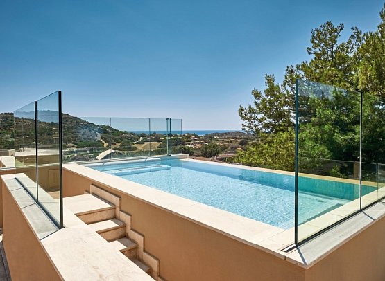 Conrad Chia Laguna Sardinia