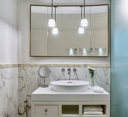 Conrad Chia Laguna Sardinia