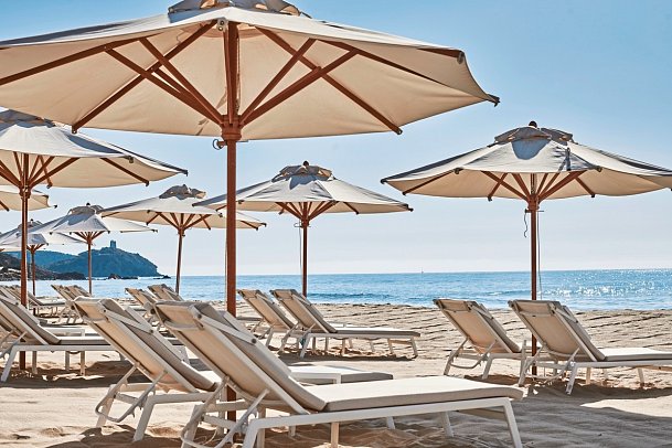 Conrad Chia Laguna Sardinia