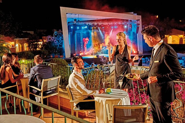 Forte Village – Villa del Parco & SPA