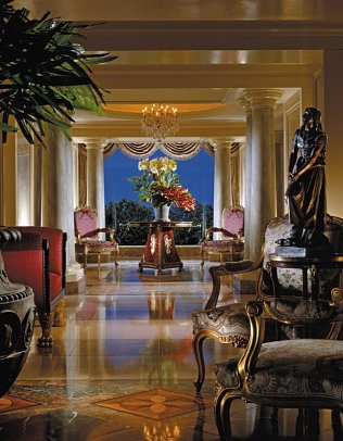 Four Seasons Hotel Cairo at The First Residence