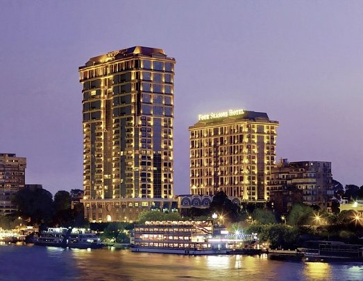 Four Seasons Hotel Cairo at The First Residence