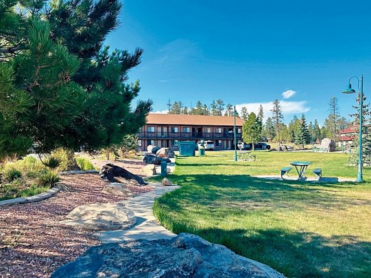 Bryce View Lodge