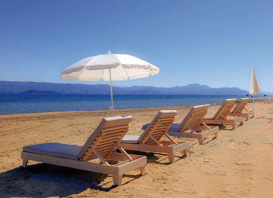 Cavomarina Beach