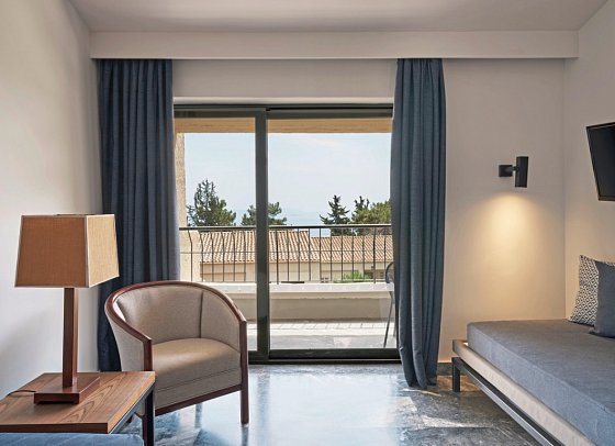 Aeolos Beach Resort - Wohnbeispiel Familienzimmer Meerblick (Zimmercodierung FBM)