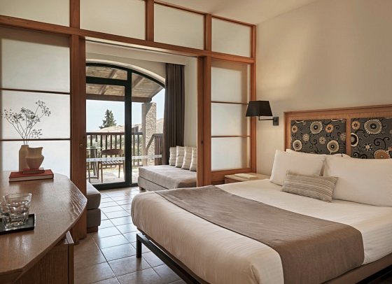 Aeolos Beach Resort - Wohnbeispiel Familienzimmer Gartenblick (Zimmercodierung FBG)