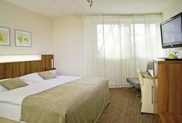 Parkhotel Oberhausen - Wohnbeispiel Doppelzimmer Komfort (Zimmercodierungen DF1 & EF1)