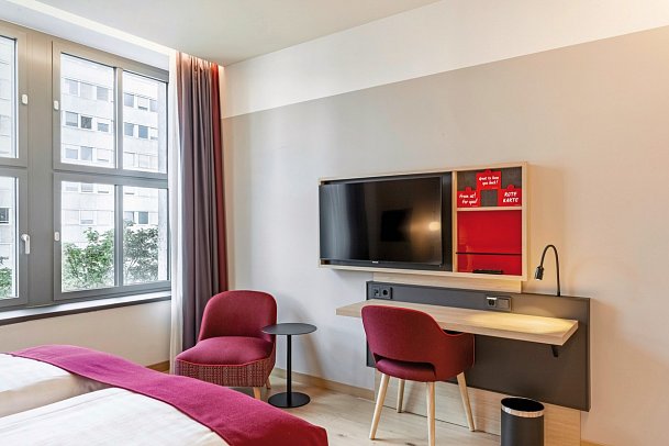 IntercityHotel Dortmund - Wohnbeispiel Doppelzimmer Business (Zimmercodierungen DB1 & DC1)