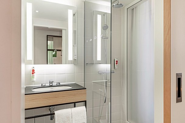 IntercityHotel Dortmund - Beipiel Bad Doppelzimmer Business (Zimmercodierungen DB1 & DC1)