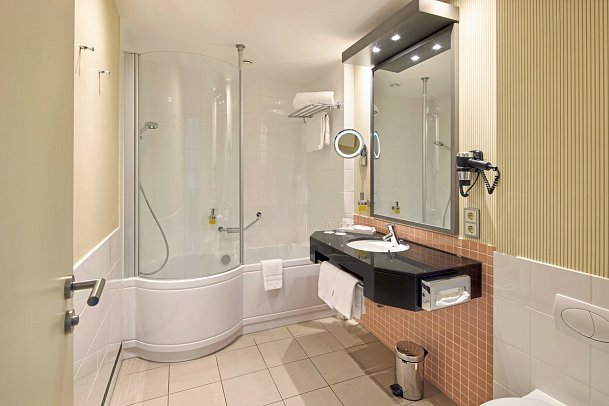 BEST WESTERN PREMIER Park Hotel & SPA - Beispiel Bad Doppelzimmer Superior (Zimmercodierung DS1)