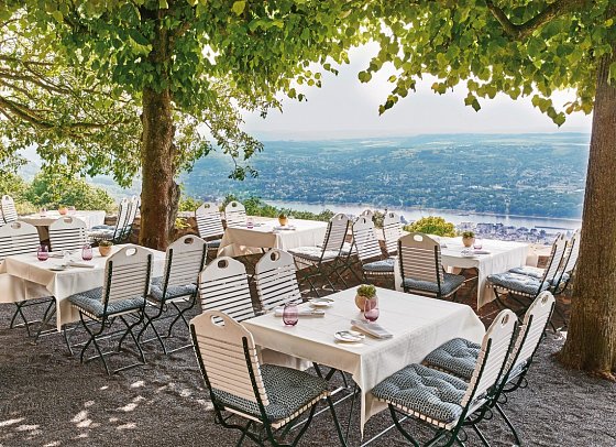 Steigenberger Icon Grandhotel & Spa Petersberg - Biergarten