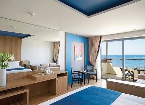 Atlantica Kalliston Resort