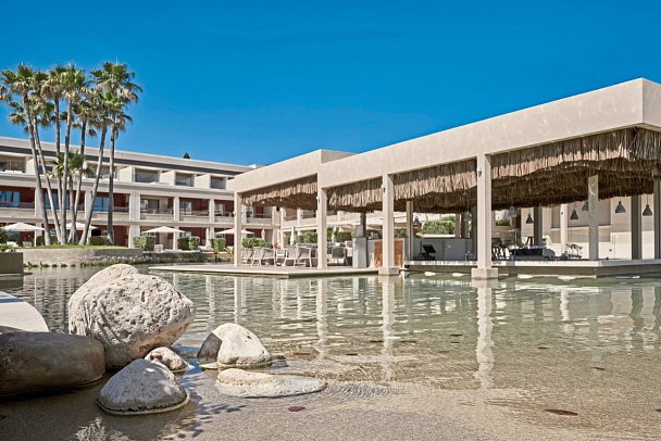 Atlantica Kalliston Resort