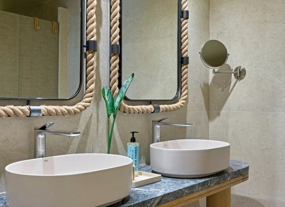 Atlantica Kalliston Resort - Wohnbeispiel Juniorsuite Swim-Up (Zimmercodierung JBQ)