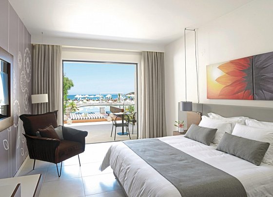 Atlantica Kalliston Resort