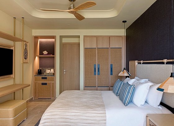 Atlantica Kalliston Resort - Wohnbeispiel Juniorsuite Swim-Up (Zimmercodierung JBQ)