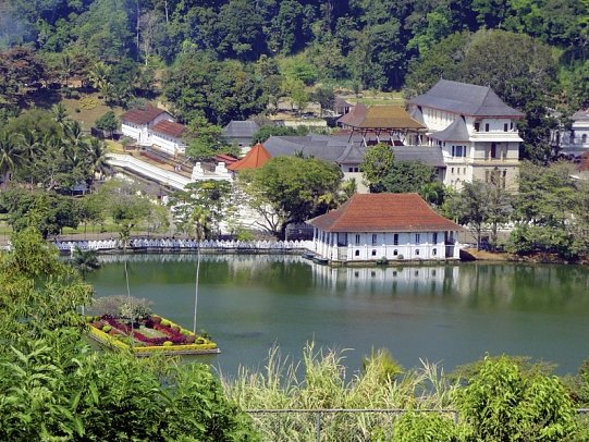Sri Lanka kompakt (Gruppenreise) - Zahntempel, Kandy