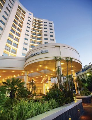 Southern Sun Waterfront - Außenansicht
