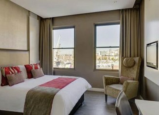 Protea Hotel Breakwater Lodge