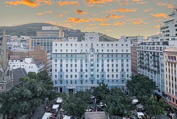 Onomo Hotel Inn On The Square