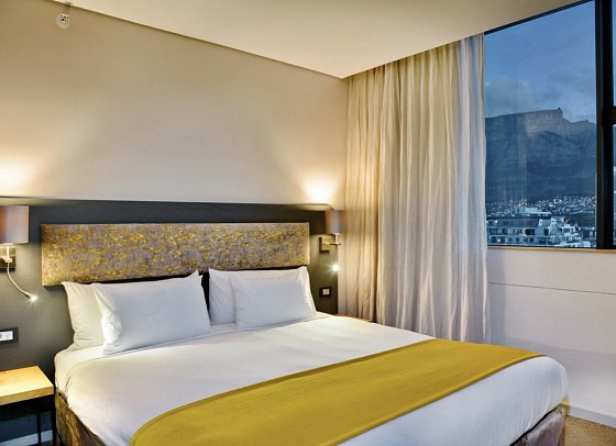 Cresta Grande Cape Town - Wohnbeispiel Deluxe King Room (Zimmercodierung DD4)