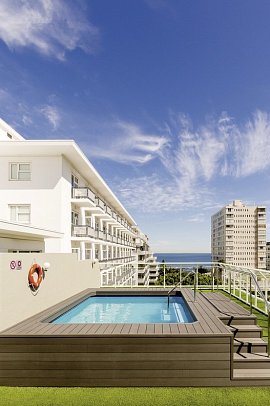Protea Hotel by Marriott Sea Point - Pool NEU