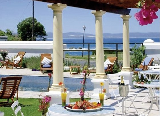 Misty Waves Boutique Hotel