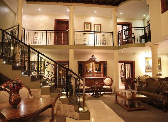 Misty Waves Boutique Hotel
