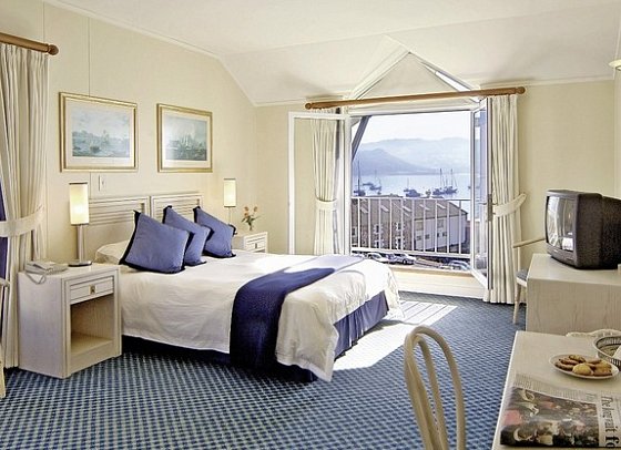 Simons Town Quayside Hotel