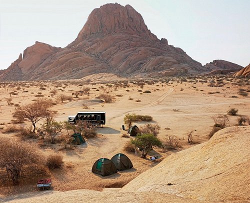 Drifters - Southern Africa Explorer Kapstadt - Maun - Spitzkoppe, Namibia